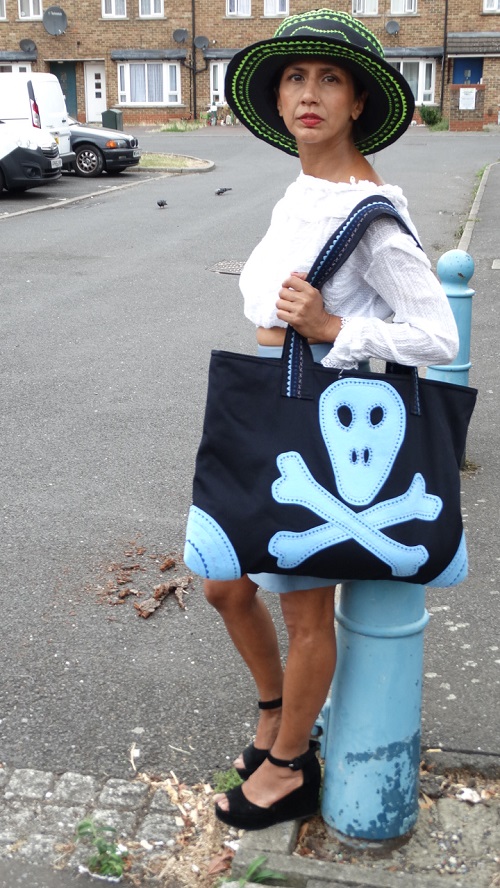 ORIGINALTECHNICNicolaKenchDesignNKoll12018 PIRATEBIGBAGblue3 500